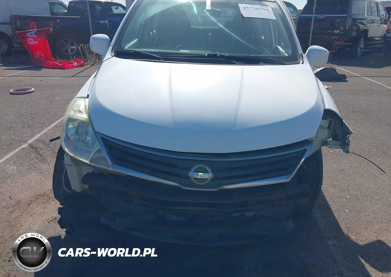 2010 Nissan Versa 1.8S VIN:3N1BC1CP4AL387965 - 6