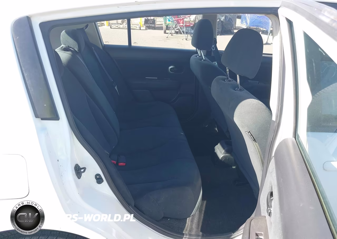 2010 Nissan Versa 1.8S VIN:3N1BC1CP4AL387965 - 8