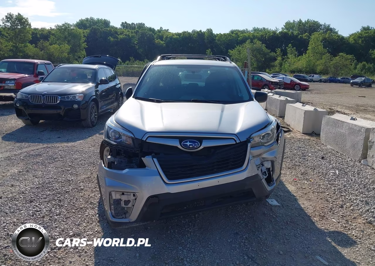 2019 Subaru Forester VIN:JF2SKACC1KH480554 - 13
