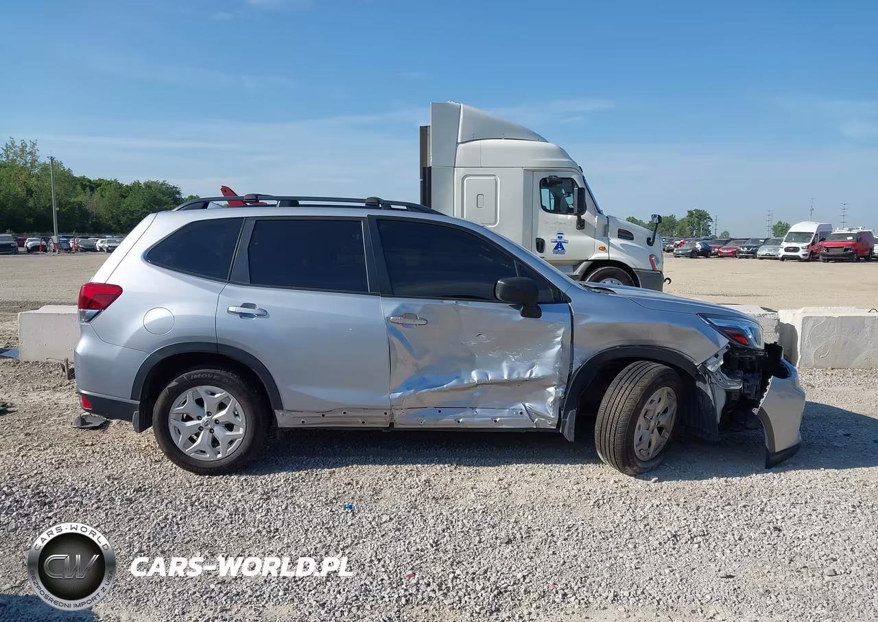 2019 Subaru Forester VIN:JF2SKACC1KH480554 - 14
