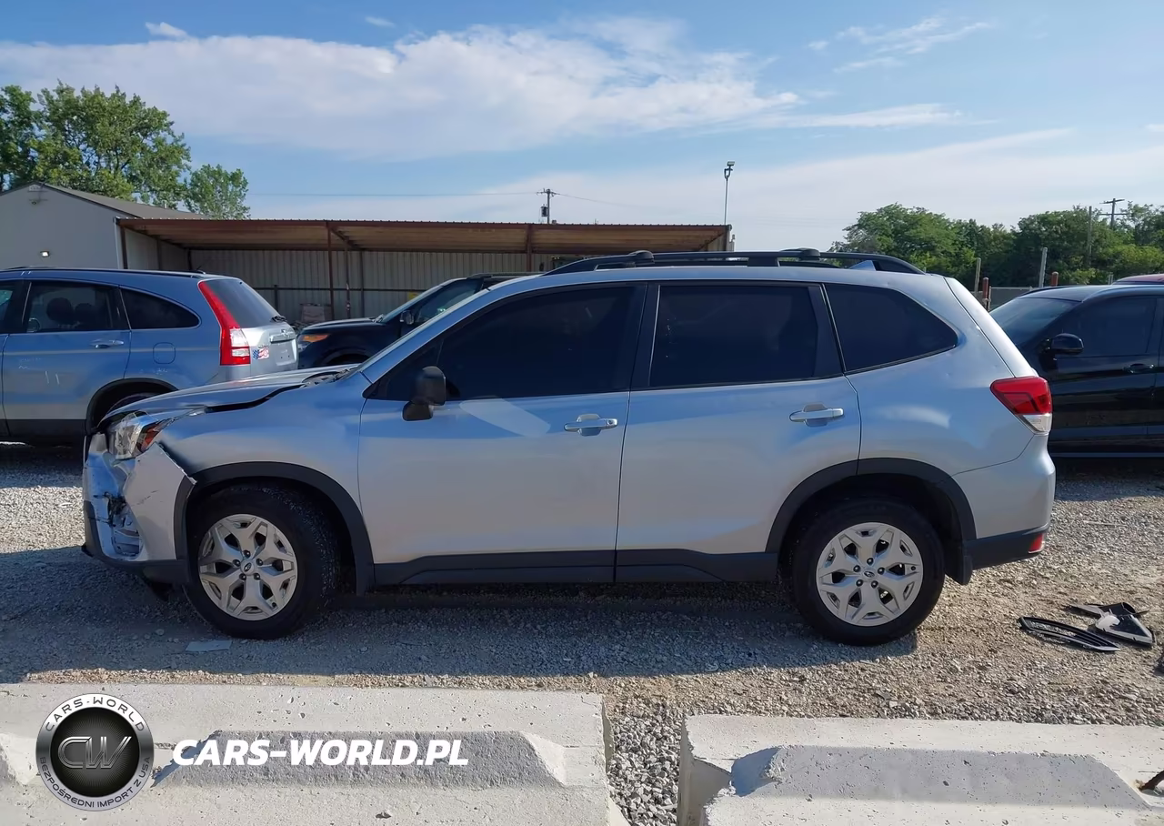 2019 Subaru Forester VIN:JF2SKACC1KH480554 - 15