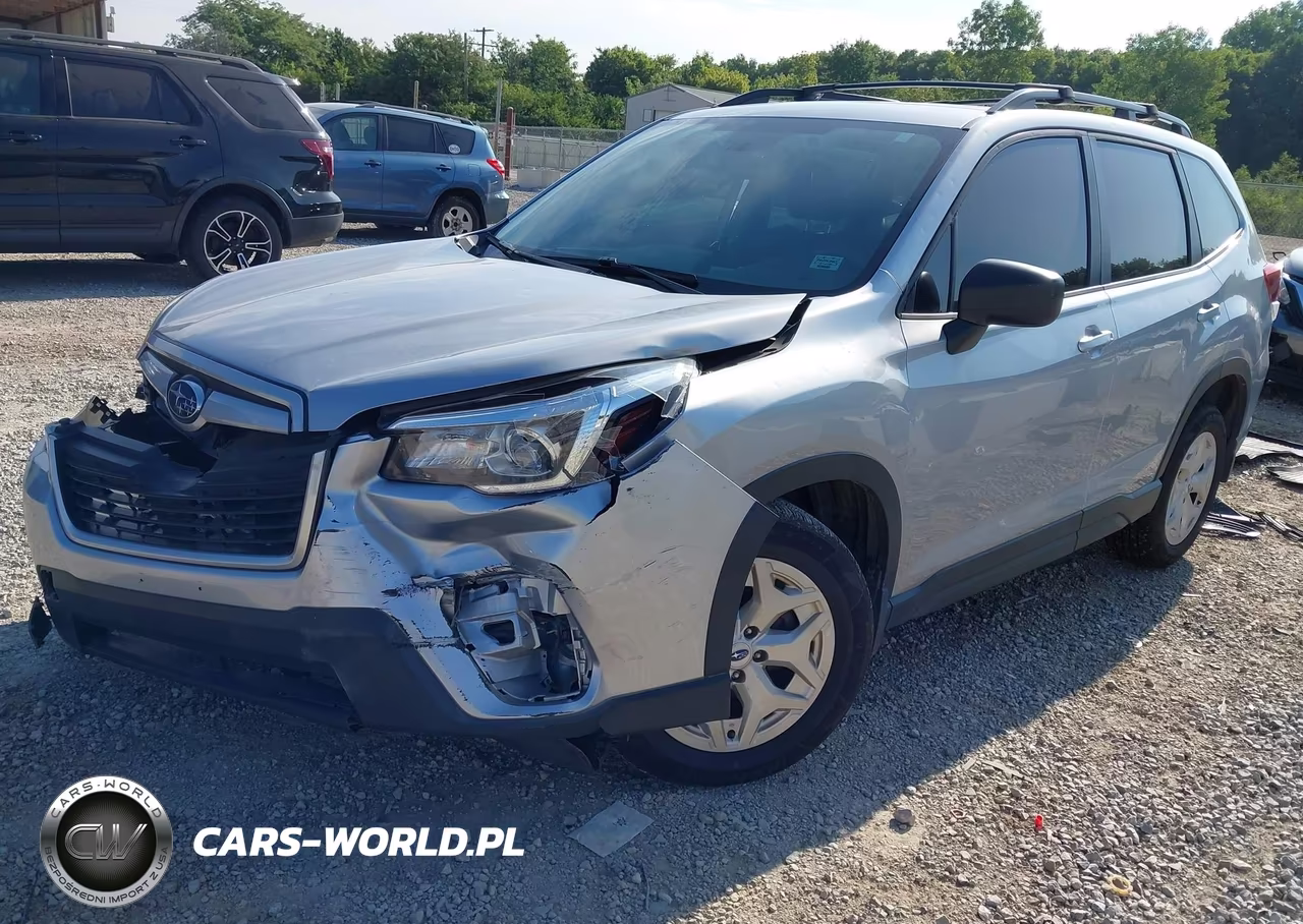 2019 Subaru Forester VIN:JF2SKACC1KH480554 - 18