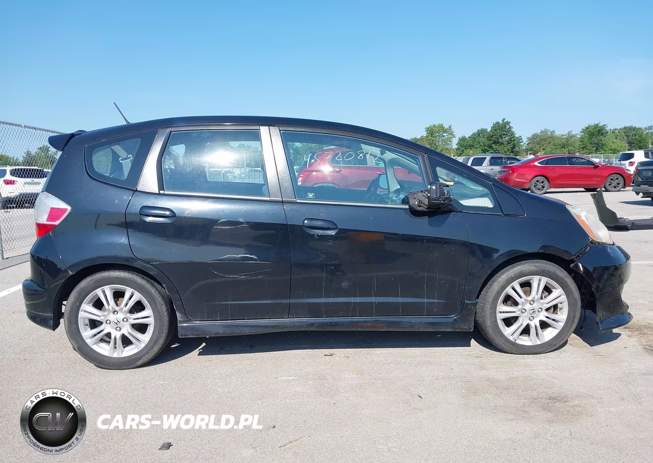 2009 Honda Fit Sport VIN:JHMGE88419S068779 - 13
