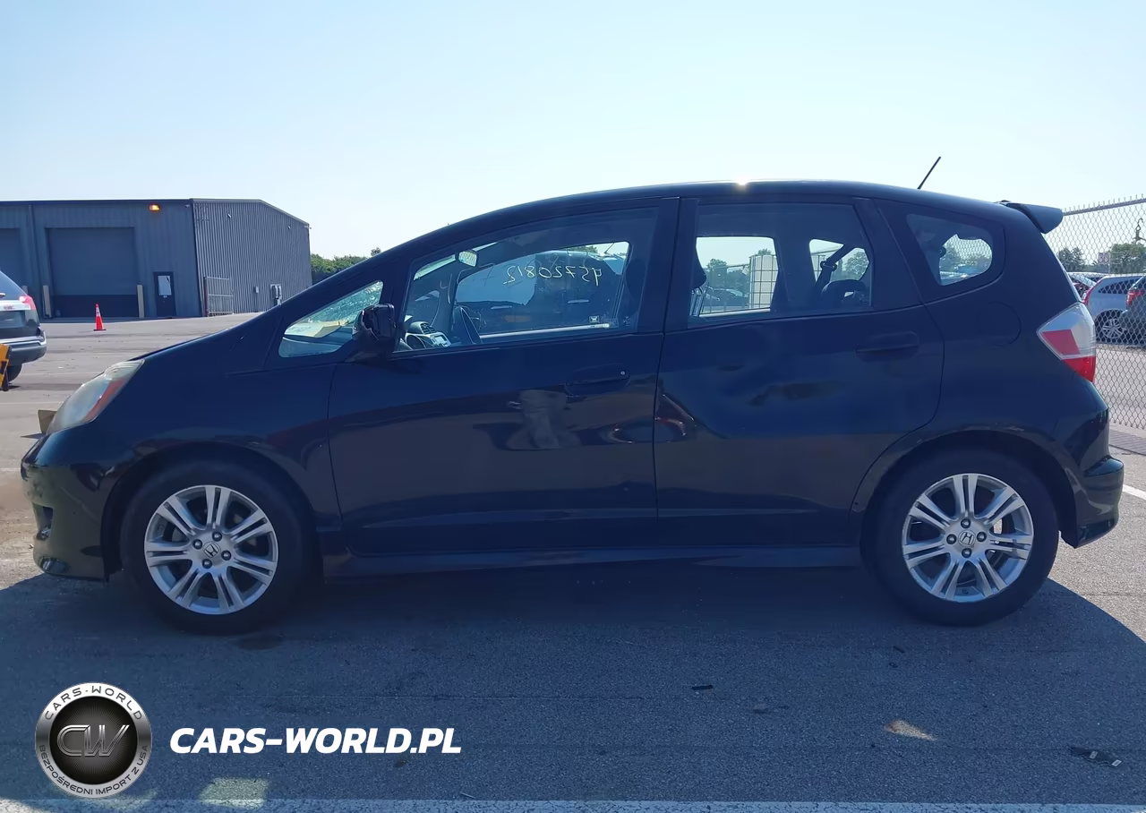 2009 Honda Fit Sport VIN:JHMGE88419S068779 - 14