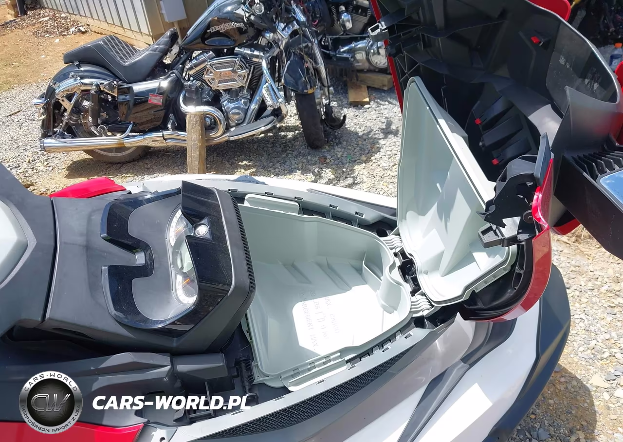 2011 Seadoo Seadoo Gts VIN:YDV00833A111 - 14
