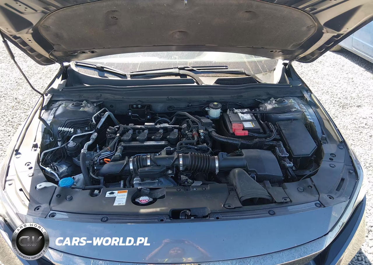 2018 Honda Accord Sport VIN:1HGCV1F39JA211992 - 10