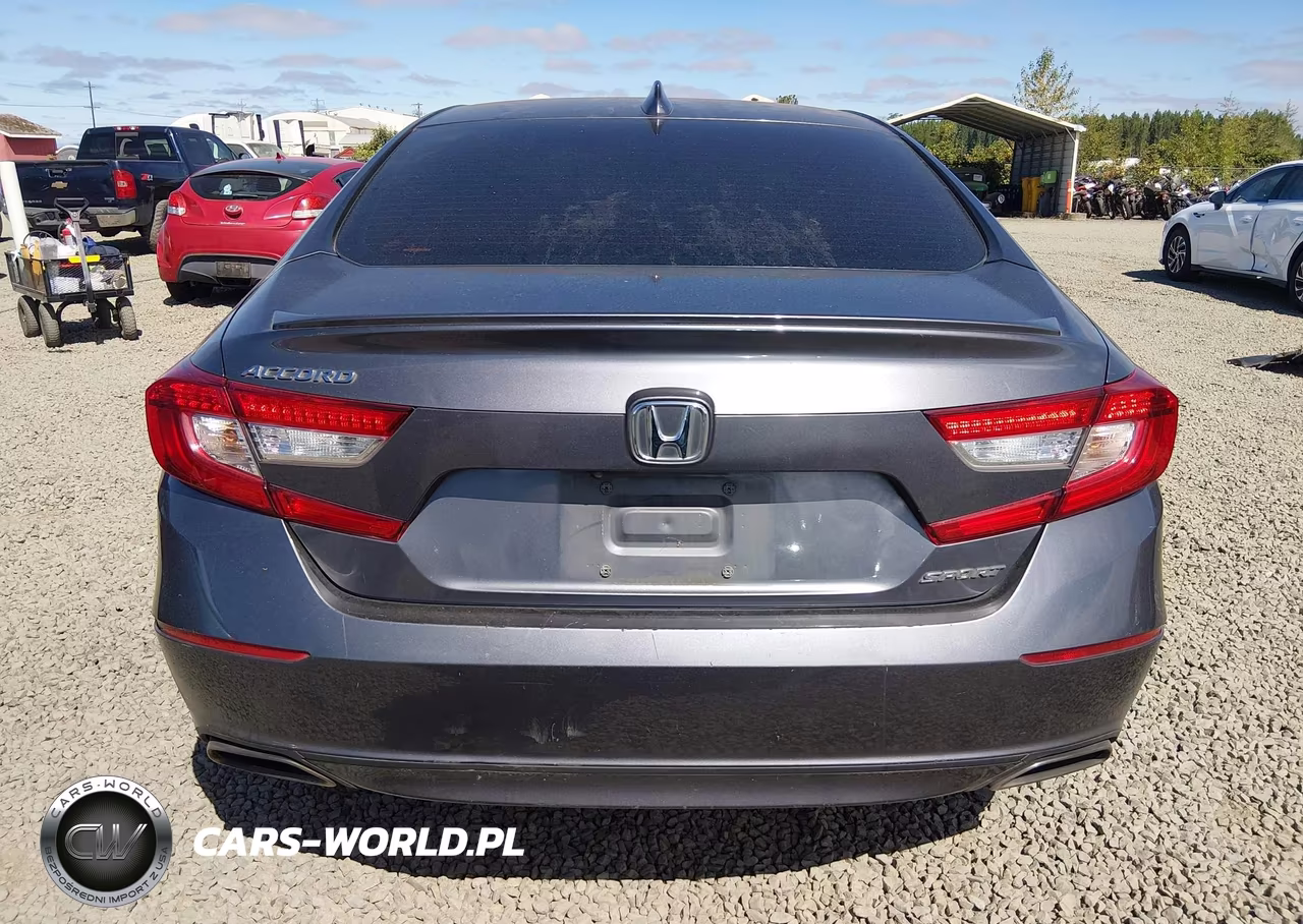 2018 Honda Accord Sport VIN:1HGCV1F39JA211992 - 16
