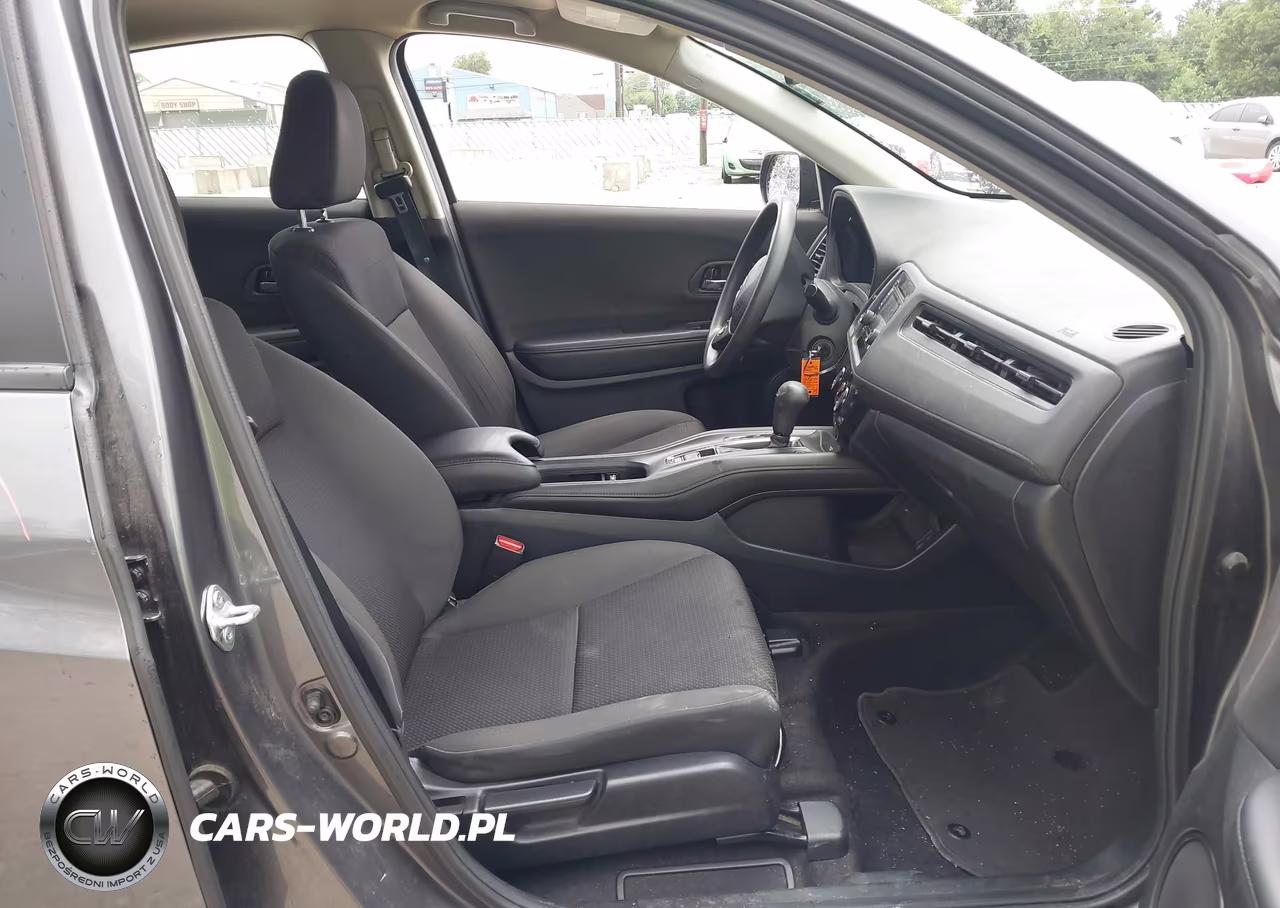 2022 Honda Hr-V 2Wd Lx VIN:3CZRU5H3XNM705894 - 5
