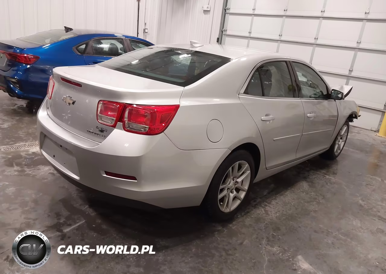2015 Chevrolet Malibu 1Lt VIN:1G11C5SL8FF107991 - 4