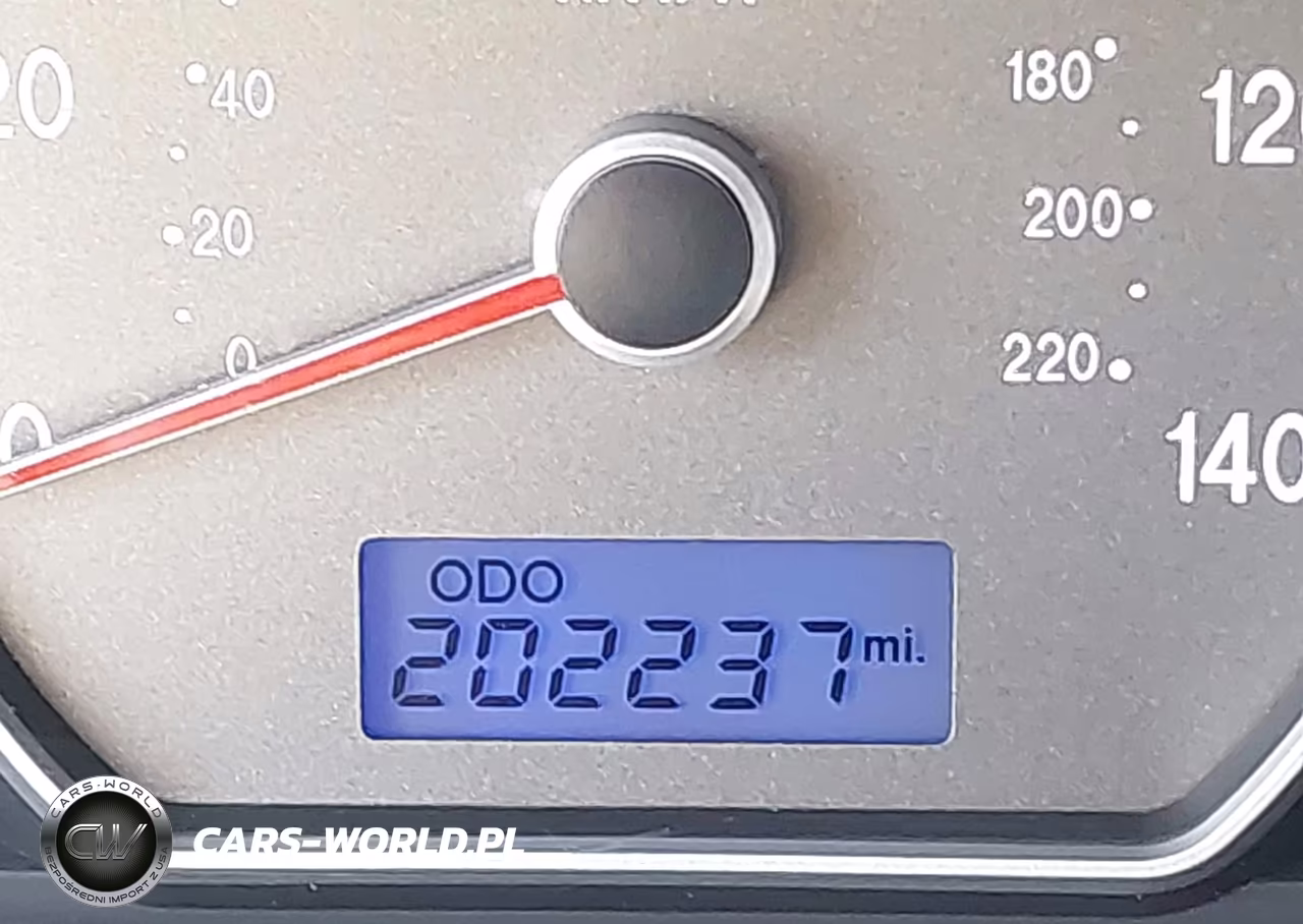 2008 Hyundai Elantra Gls-Se VIN:KMHDU46DX8U562396 - 16