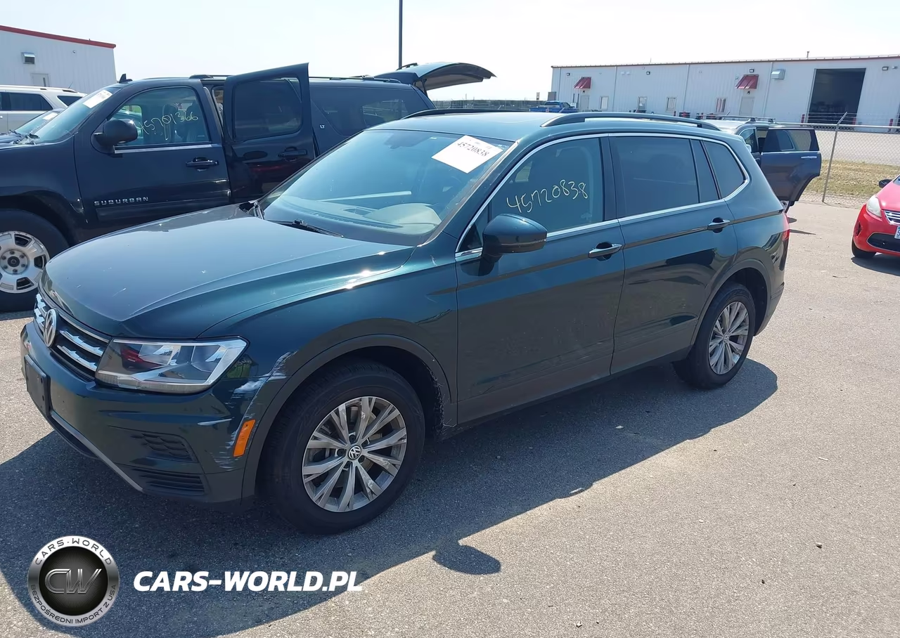 2019 Volkswagen Tiguan 2.0T Se-2.0T Sel-2.0T Sel R-Line-2.0T Sel R-Line Black VIN:3VV2B7AXXKM077970 - 2