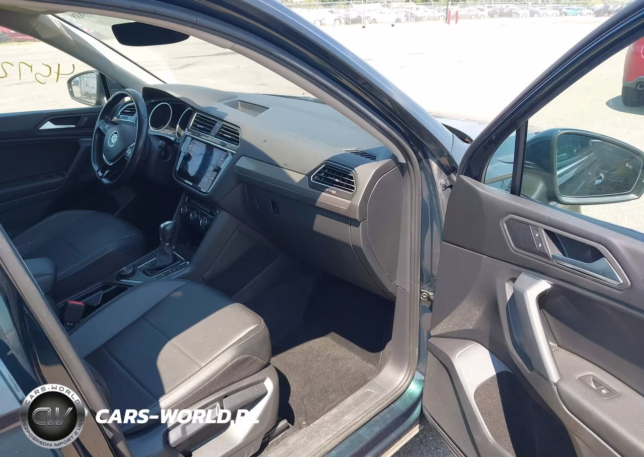 2019 Volkswagen Tiguan 2.0T Se-2.0T Sel-2.0T Sel R-Line-2.0T Sel R-Line Black VIN:3VV2B7AXXKM077970 - 5