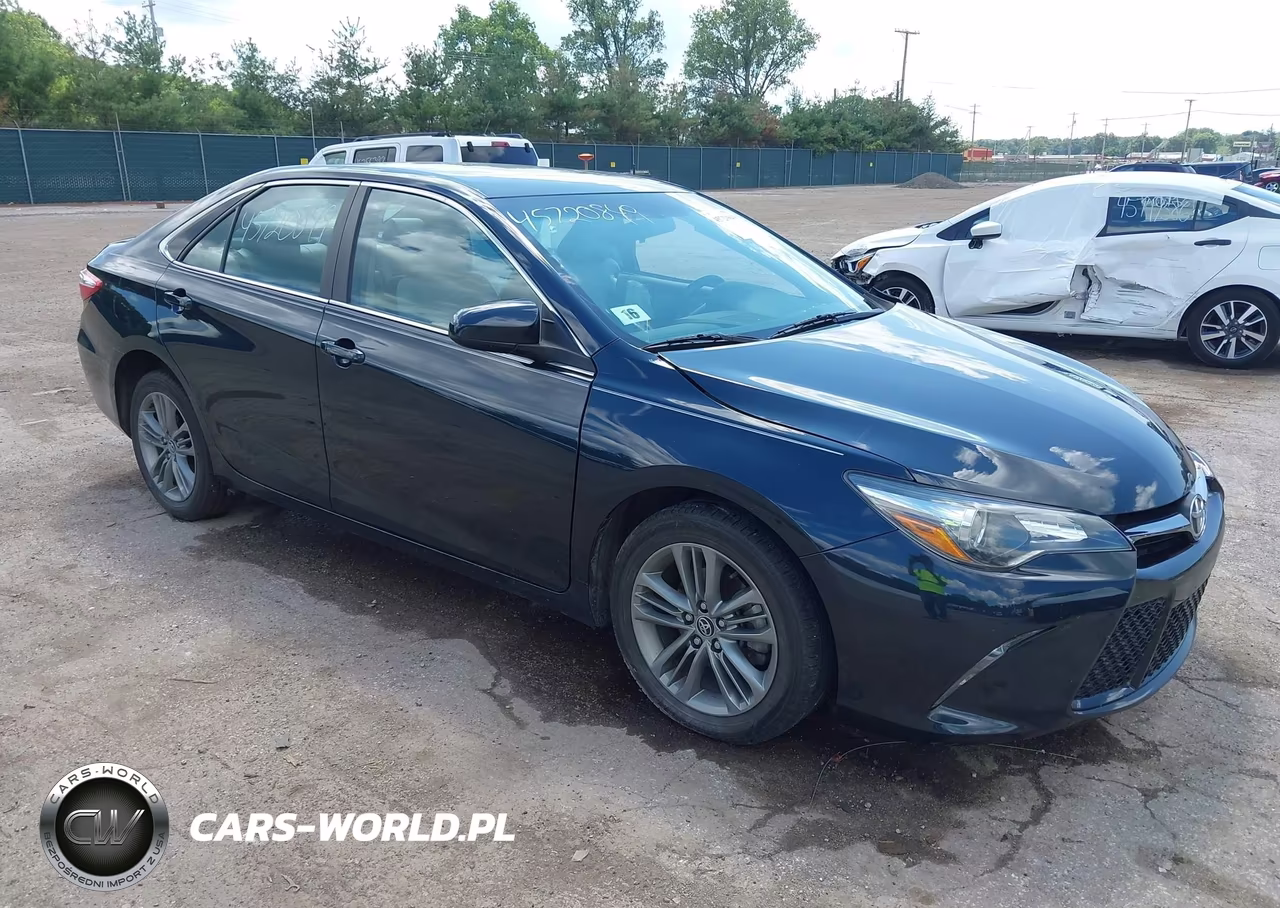 2015 Toyota Camry Se – zdjęcie 1 z 16