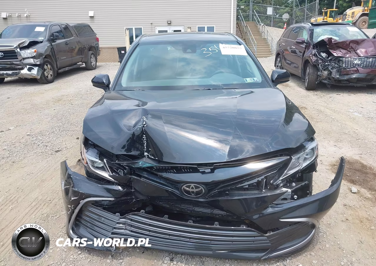 2024 Toyota Camry Le VIN:4T1C11AK8RU193564 - 12