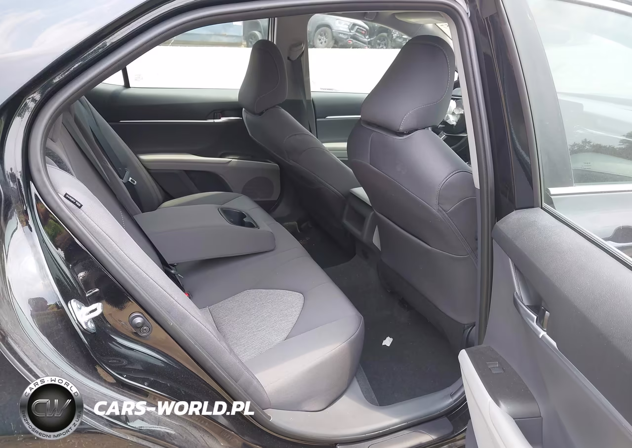2024 Toyota Camry Le VIN:4T1C11AK8RU193564 - 8