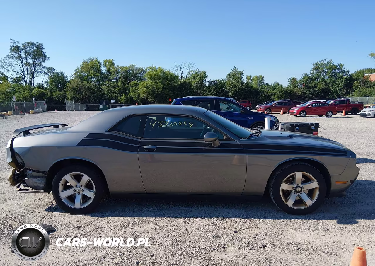 2011 Dodge Challenger VIN:2B3CJ4DGXBH574226 - 14