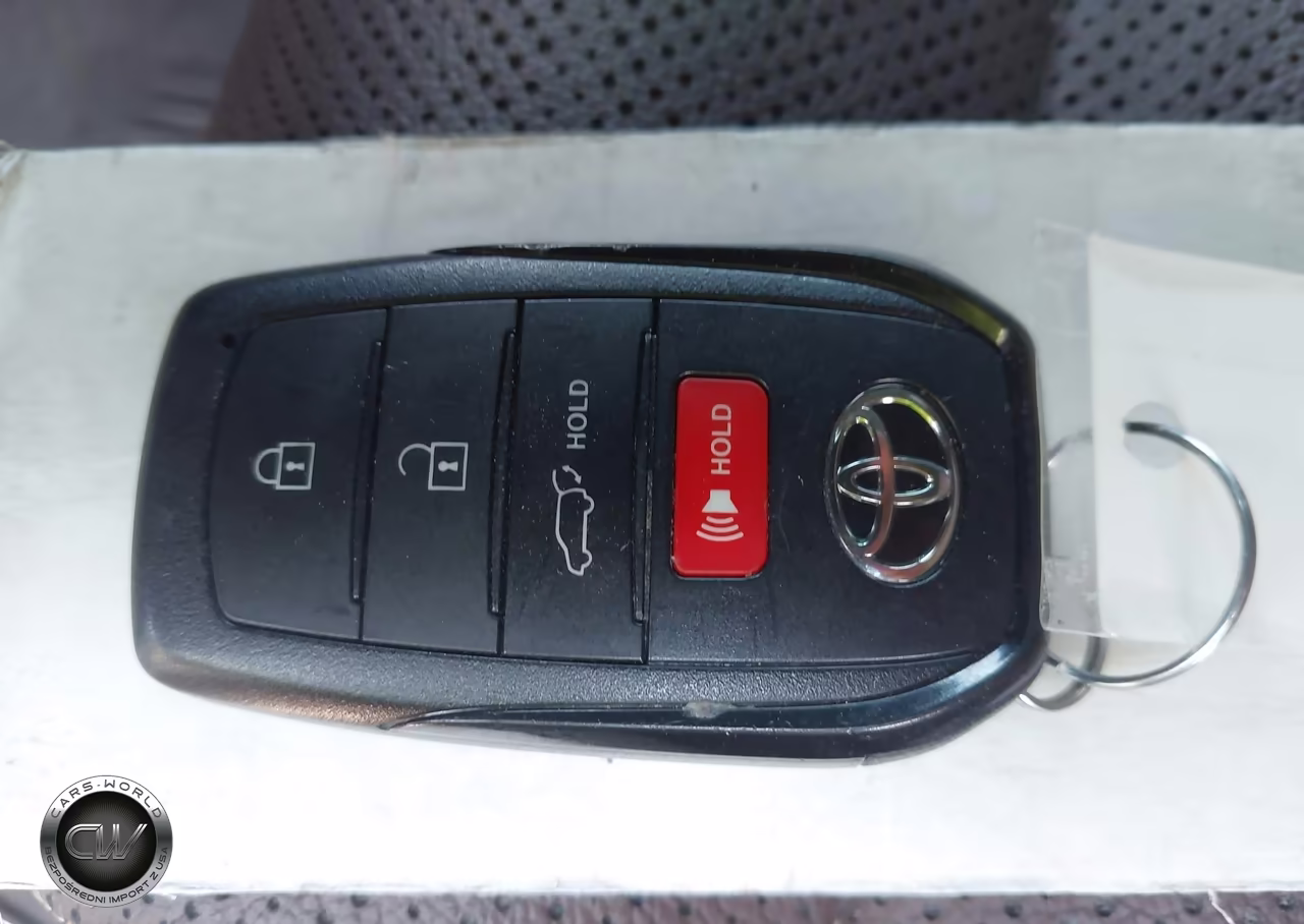 2025 Toyota Land Cruiser VIN:JTEABFAJ4SK044949 - 11