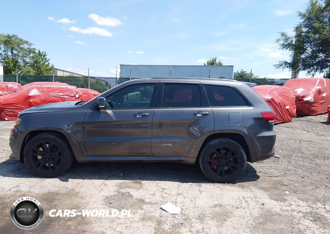 2017 Jeep Grand Cherokee Srt VIN:1C4RJFDJ8HC633186 - 13