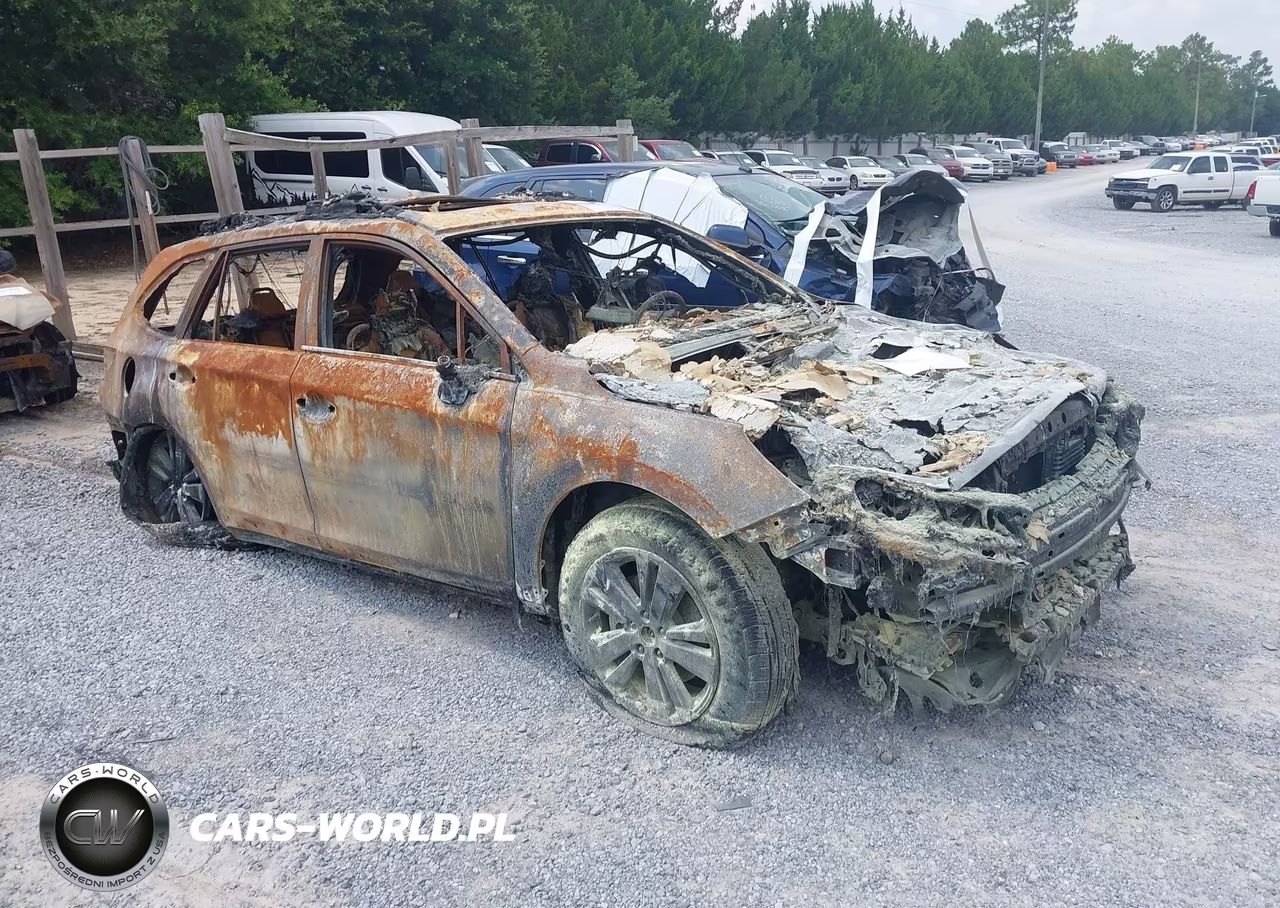 2018 Subaru Outback 3.6R Limited – zdjęcie 1 z 13