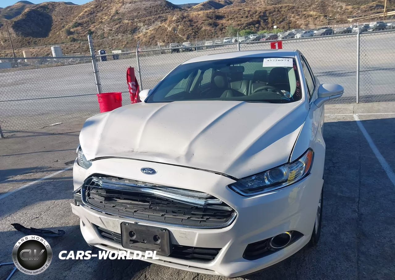 2014 Ford Fusion Energi Titanium VIN:3FA6P0SU4ER256953 - 12