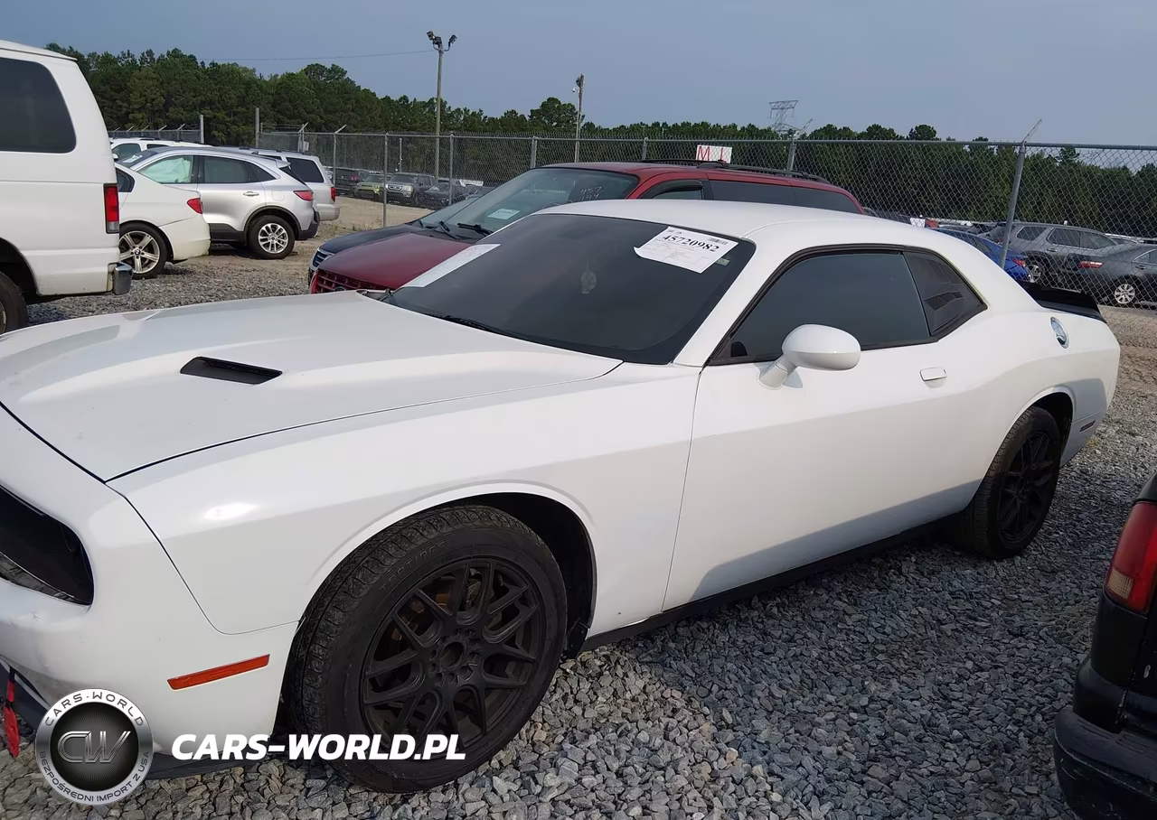 2017 Dodge Challenger Sxt VIN:2C3CDZAG9HH568888 - 15