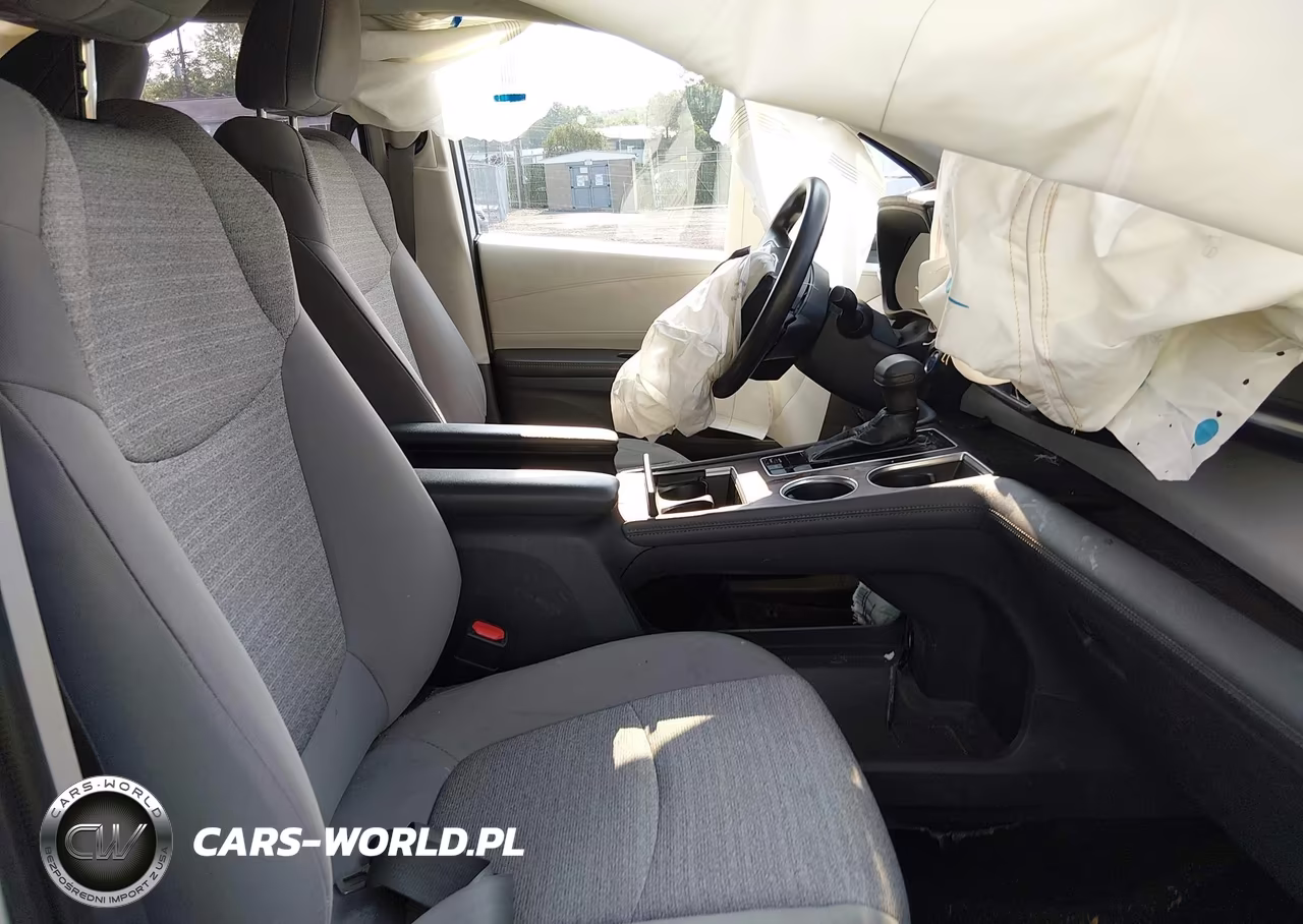 2022 Toyota Sienna Le VIN:5TDKSKFC1NS041838 - 5