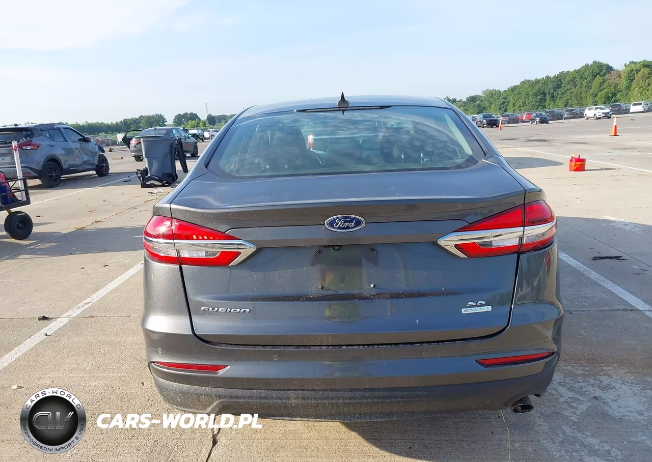 2019 Ford Fusion Se VIN:3FA6P0HD1KR186184 - 16