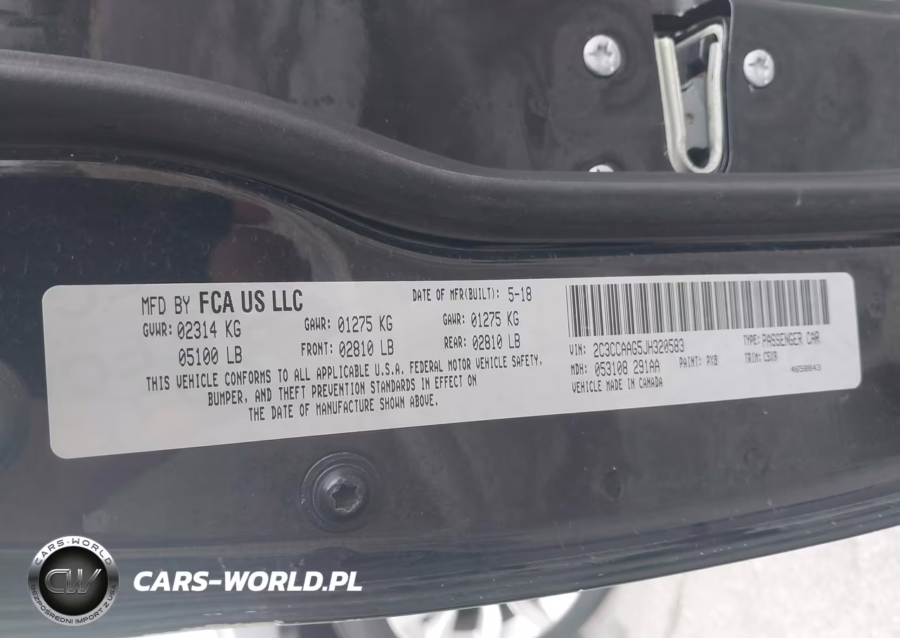 2018 Chrysler 300 Touring VIN:2C3CCAAG5JH320583 - 9