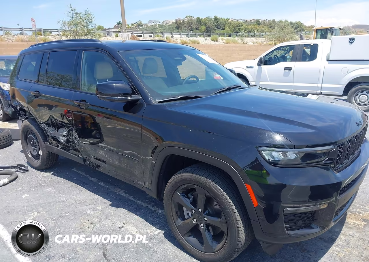 2023 Jeep Grand Cherokee L Limited 4X4 – zdjęcie 1 z 17