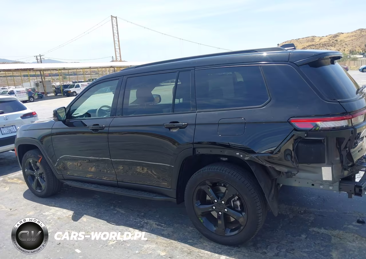 2023 Jeep Grand Cherokee L Limited 4X4 VIN:1C4RJKBG4P8869190 - 15