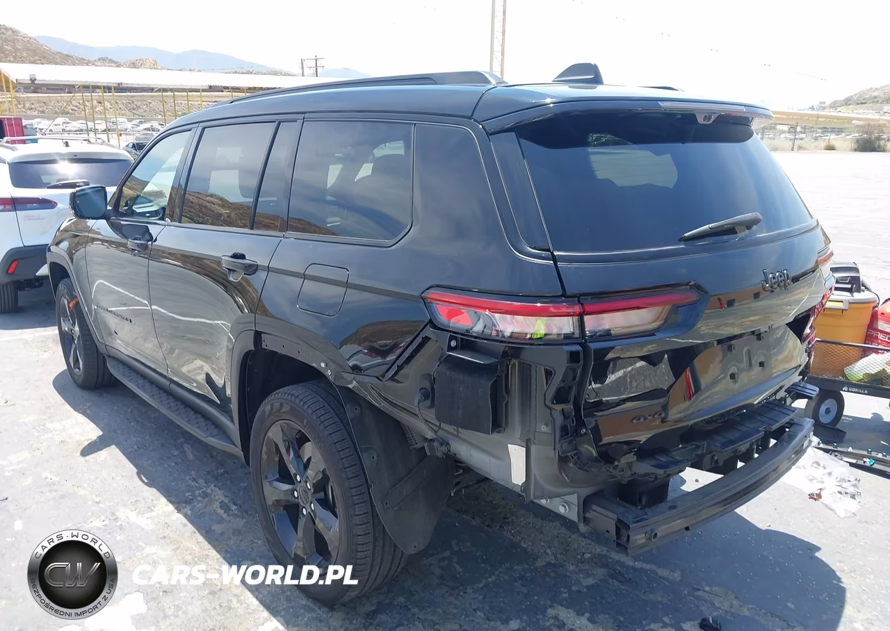 2023 Jeep Grand Cherokee L Limited 4X4 VIN:1C4RJKBG4P8869190 - 3