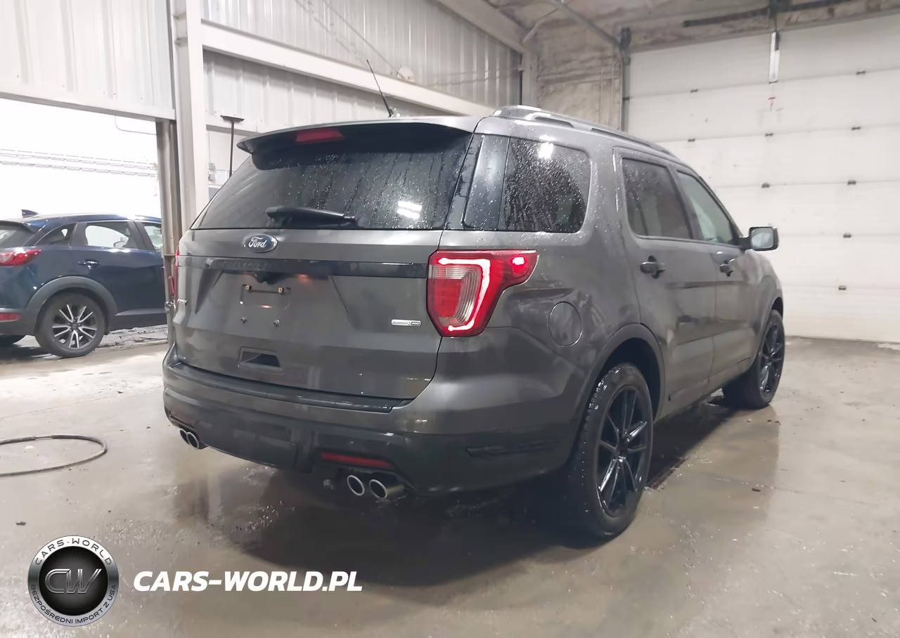 2019 Ford Explorer Sport VIN:1FM5K8GT1KGA10508 - 4