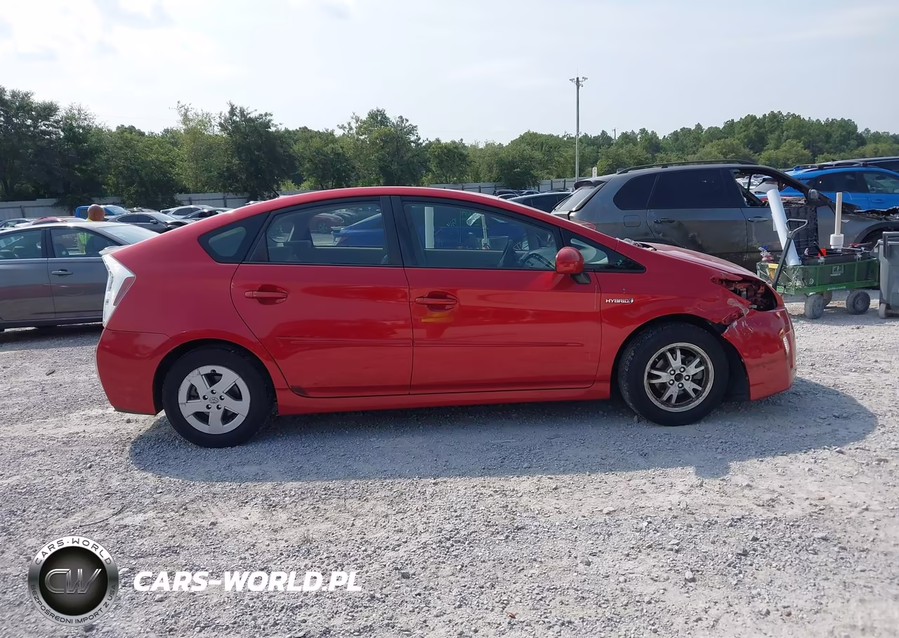 2011 Toyota Prius Three VIN:JTDKN3DU4B0302354 - 13