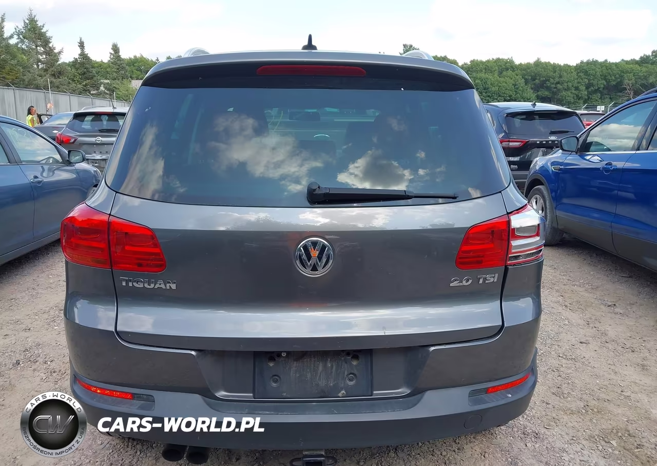 2012 Volkswagen Tiguan S VIN:WVGAV7AX0CW001320 - 16