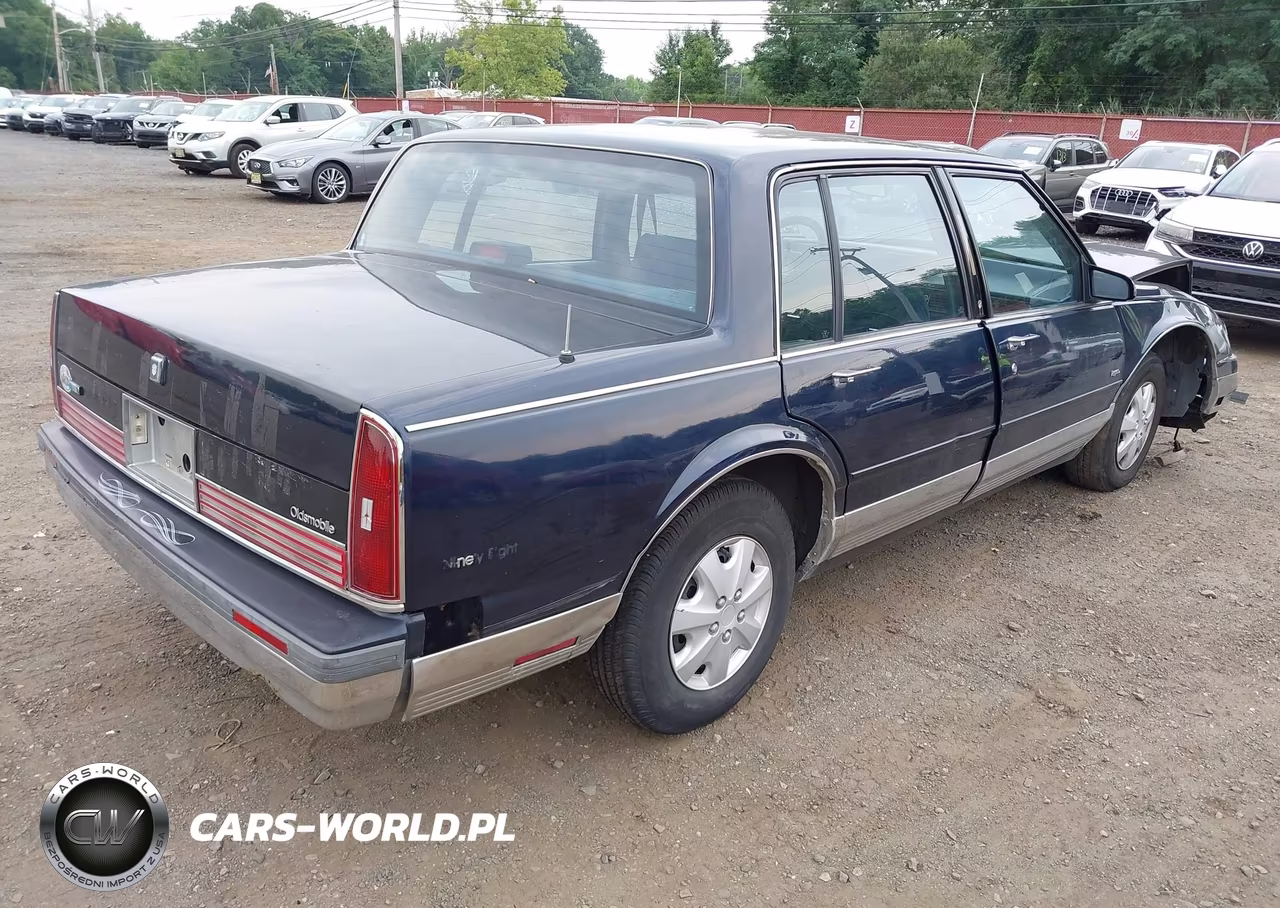 1989 Oldsmobile 98 Regency Brougham VIN:1G3CW54C4K4302044 - 4