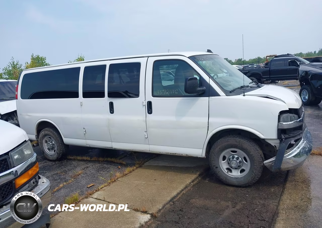2016 Chevrolet Express 3500 Lt VIN:1GAZGPFG8G1283180 - 13