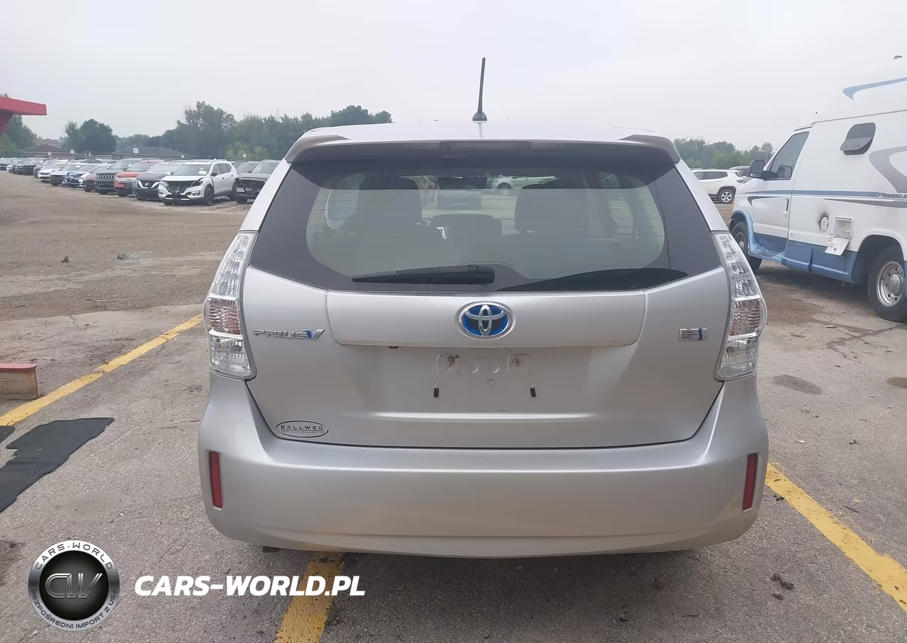 2014 Toyota Prius V Two VIN:JTDZN3EU3E3359189 - 16