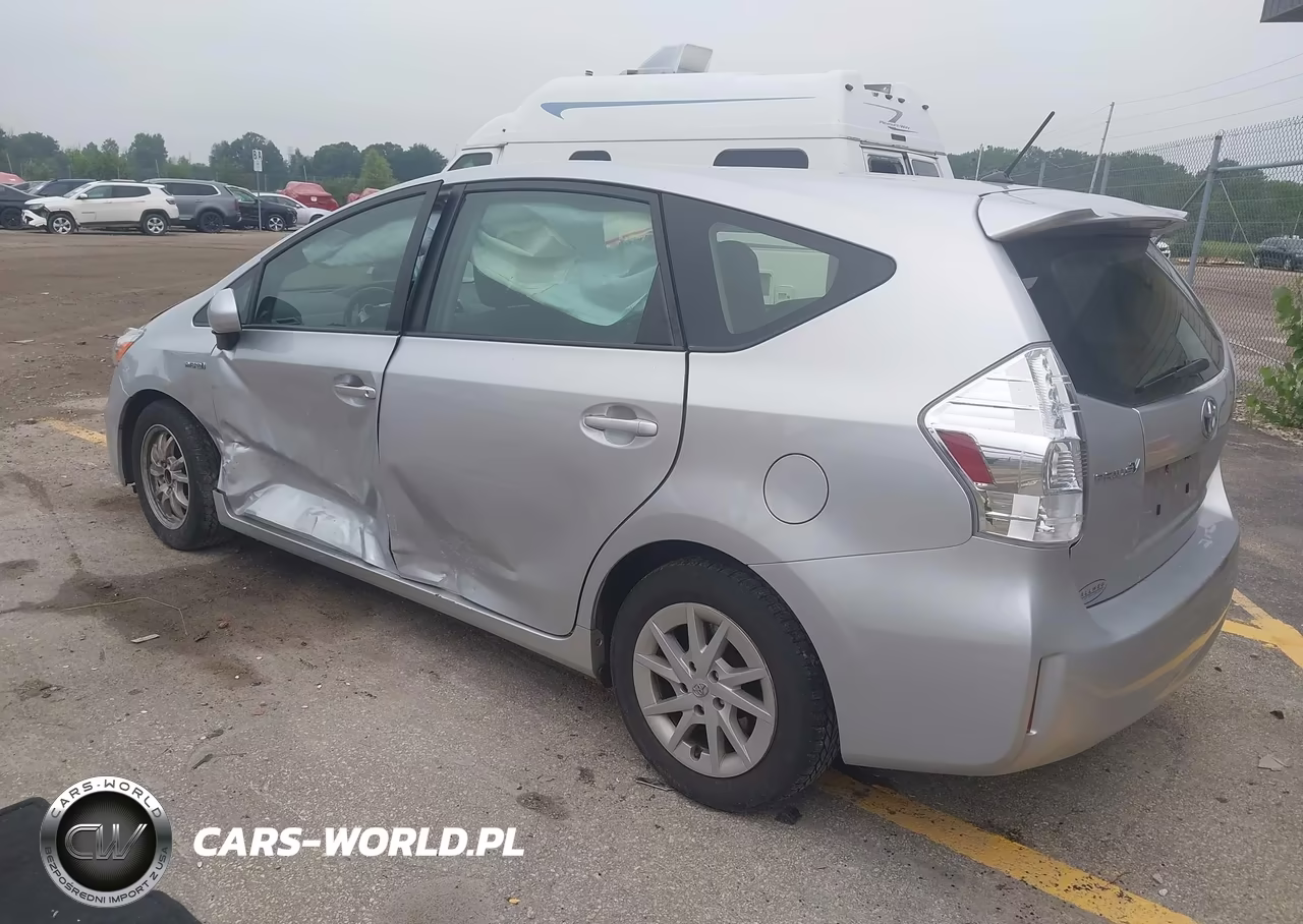 2014 Toyota Prius V Two VIN:JTDZN3EU3E3359189 - 3