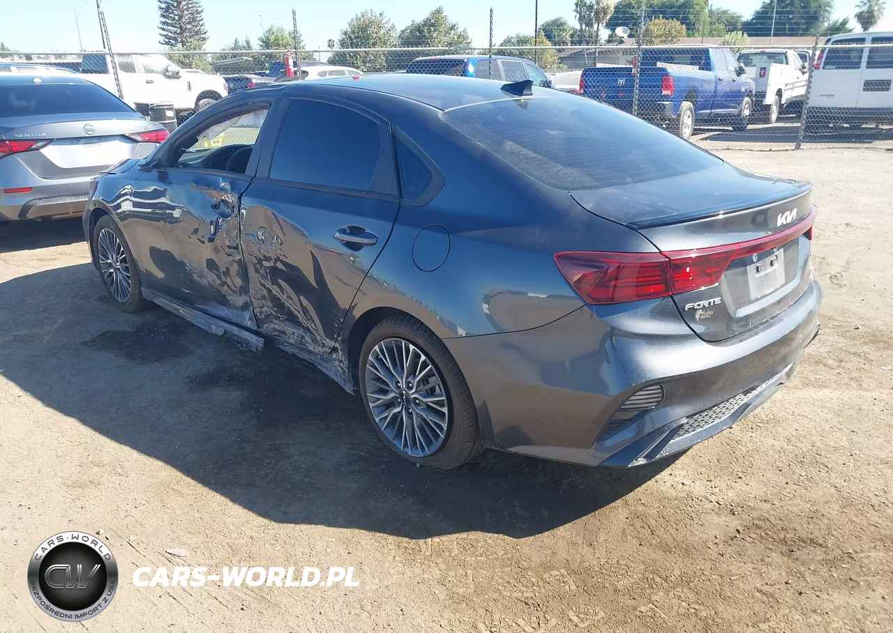 2023 Kia Forte Gt-Line VIN:3KPF54ADXPE525301 - 3