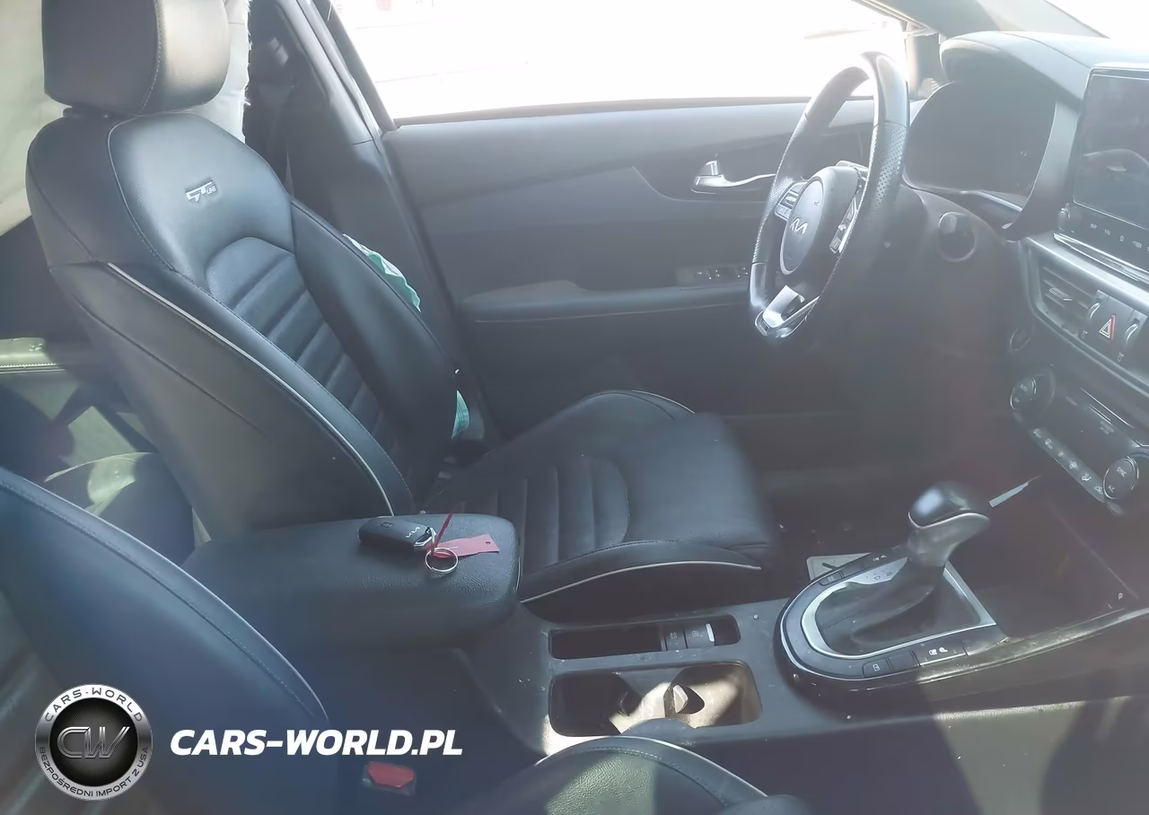 2023 Kia Forte Gt-Line VIN:3KPF54ADXPE525301 - 5