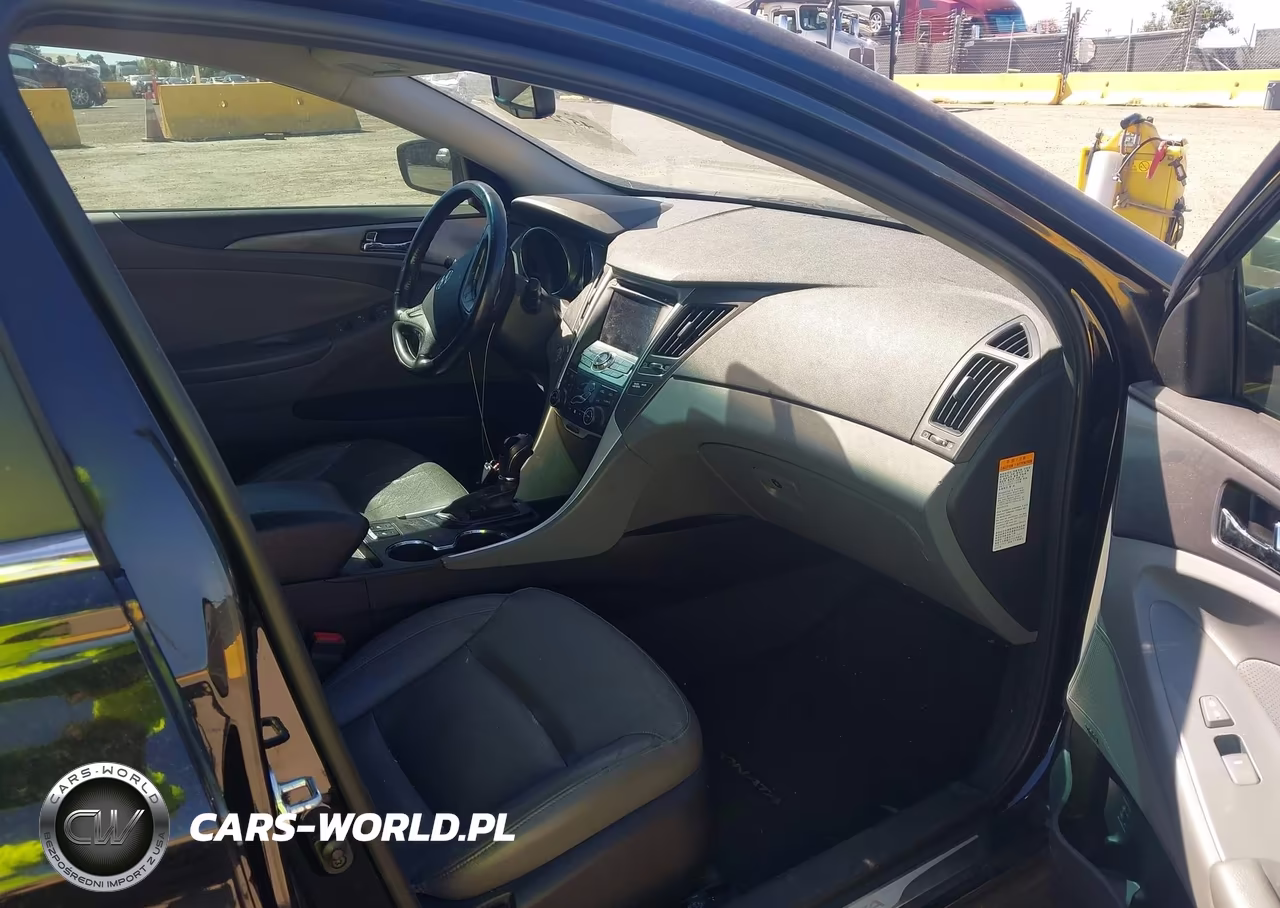 2013 Hyundai Sonata Hybrid Limited VIN:KMHEC4A41DA089191 - 5