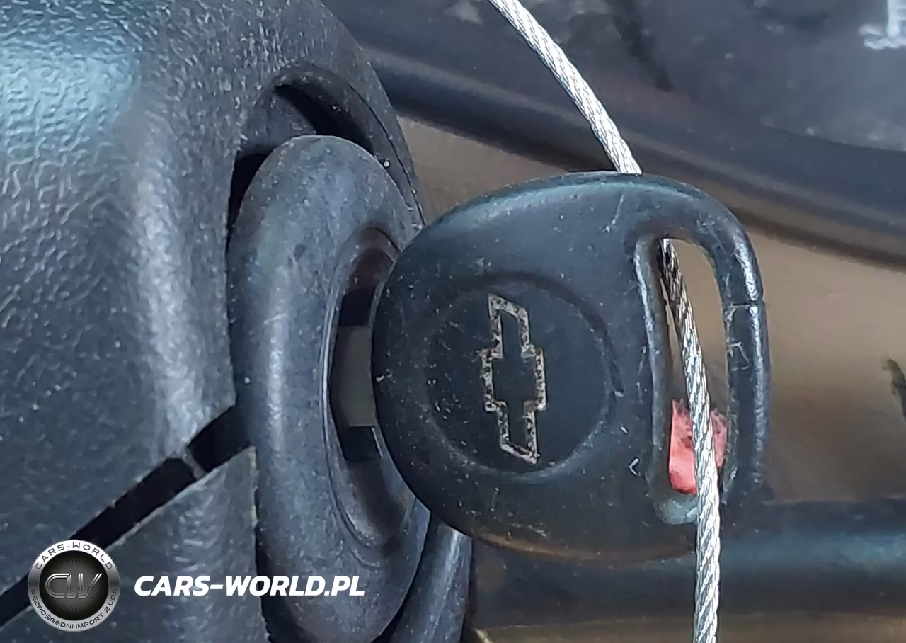 2004 Chevrolet Suburban 1500 Lt VIN:3GNEC16Z44G301047 - 11