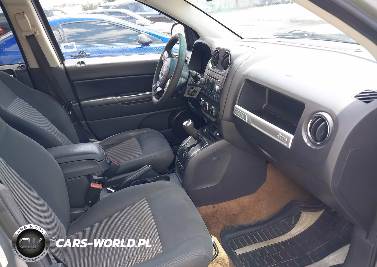 2016 Jeep Compass Sport VIN:1C4NJCBA0GD665011 - 5