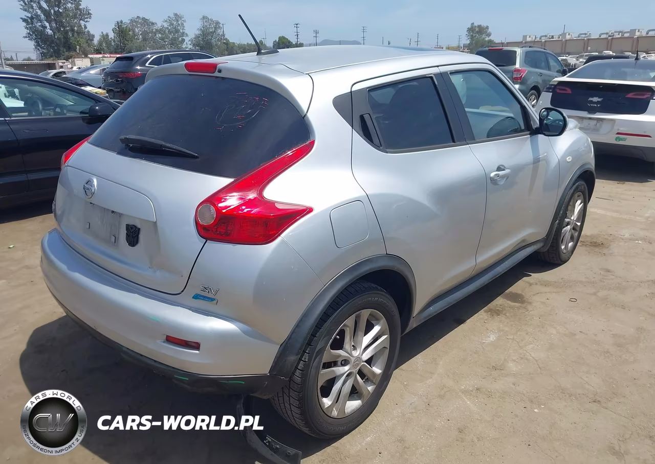 2013 Nissan Juke Sv VIN:JN8AF5MR5DT201944 - 4