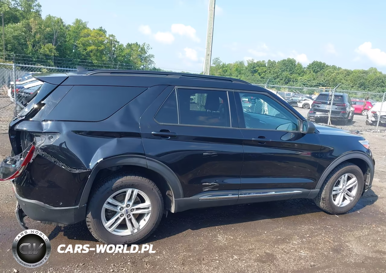 2021 Ford Explorer Xlt VIN:1FMSK8DH4MGA25770 - 14