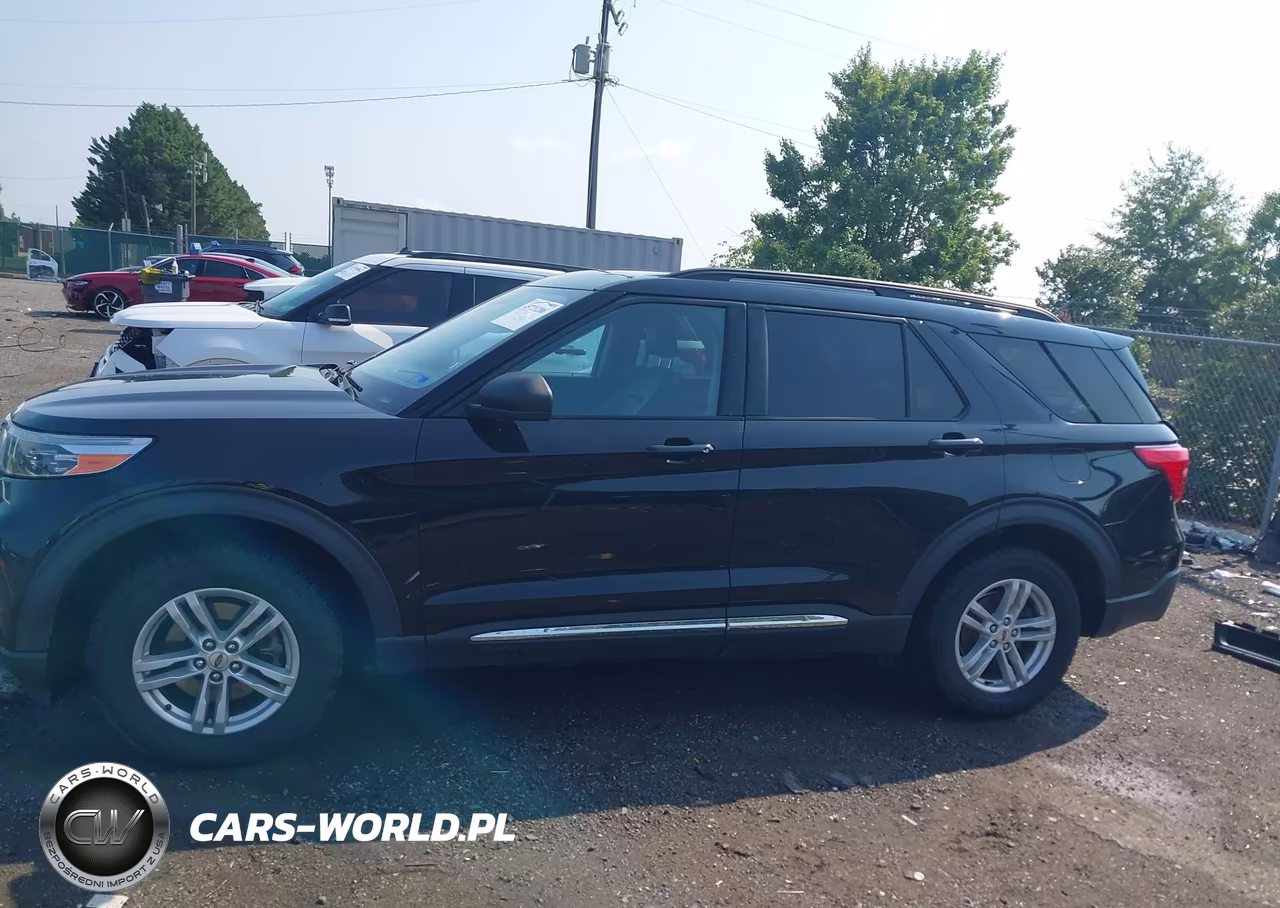 2021 Ford Explorer Xlt VIN:1FMSK8DH4MGA25770 - 15