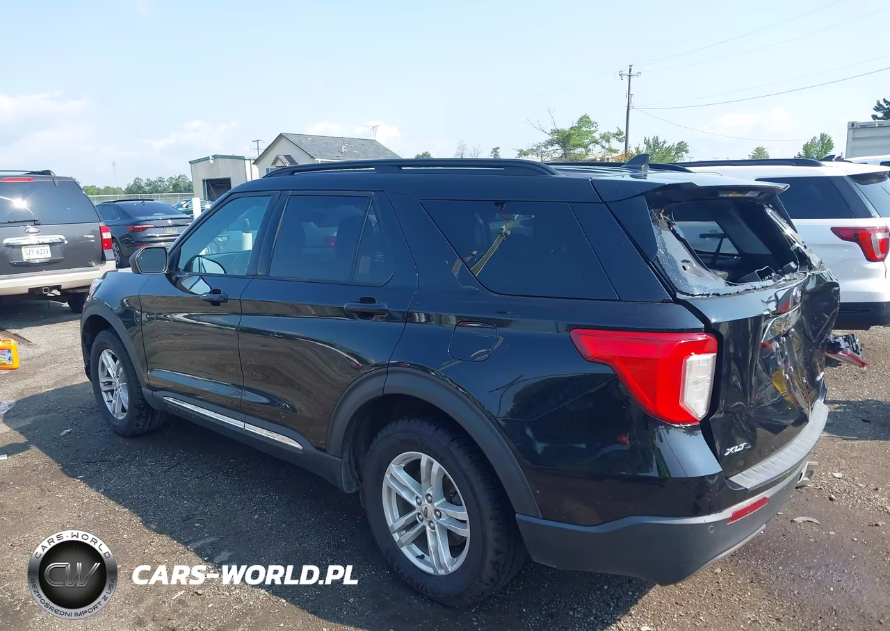 2021 Ford Explorer Xlt VIN:1FMSK8DH4MGA25770 - 3
