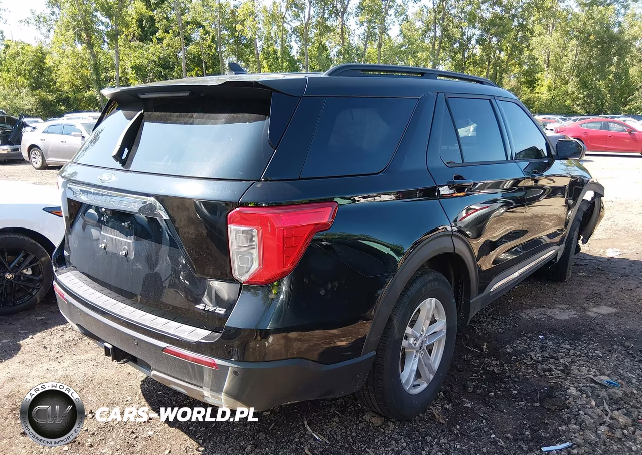 2021 Ford Explorer Xlt VIN:1FMSK8DH5MGB75273 - 4