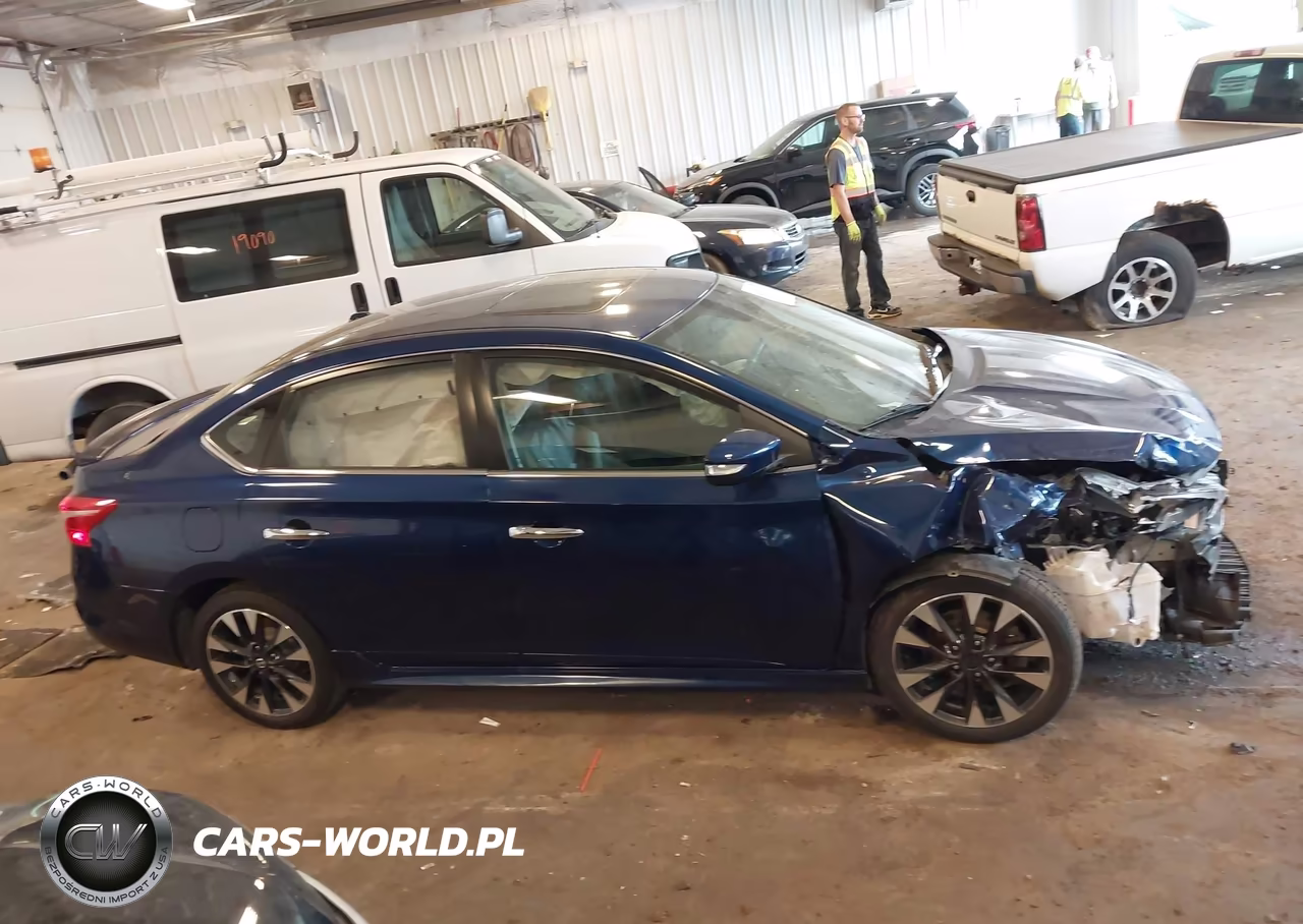 2018 Nissan Sentra Sr Turbo VIN:3N1CB7AP4JY208775 - 13