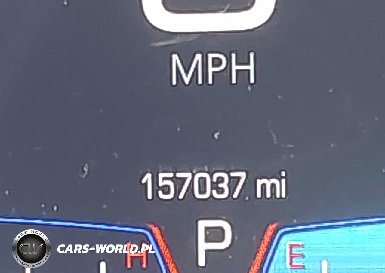 2016 Chrysler 300 300S VIN:2C3CCABG6GH294860 - 15